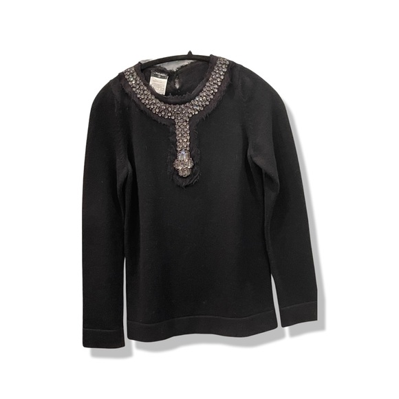 Chanel CASHMERE SWEATER and Silk Elegantly Pleated Skirt - Picture 4 of 16